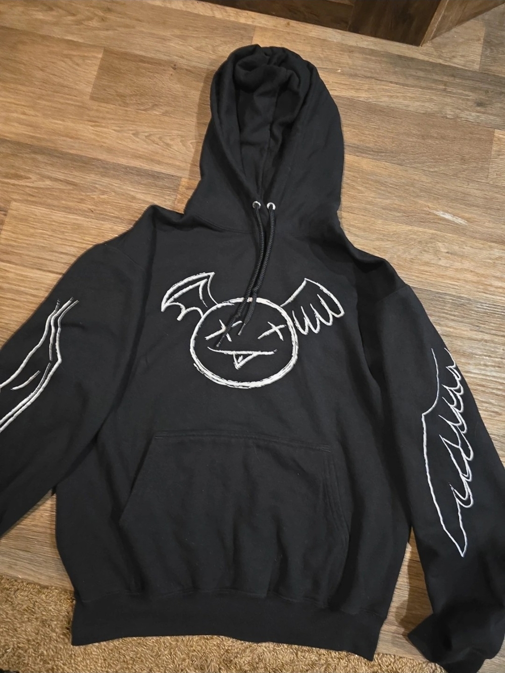 Black Graphic Wing Emblem Hoodie - Men